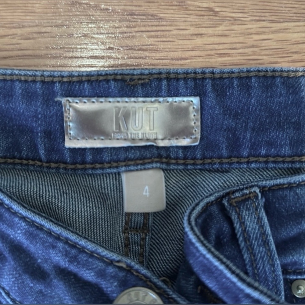 Kut from the Kloth Kelsey High Rise Ankle Flare - Picture 7 of 8